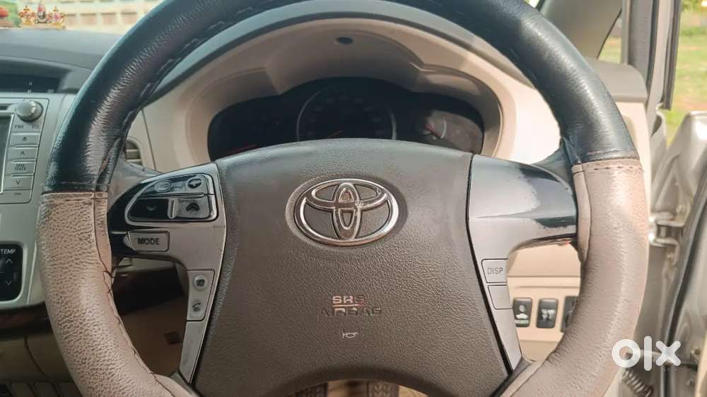 Toyota Innova 2.5 Vx 2012 Model Second Owner