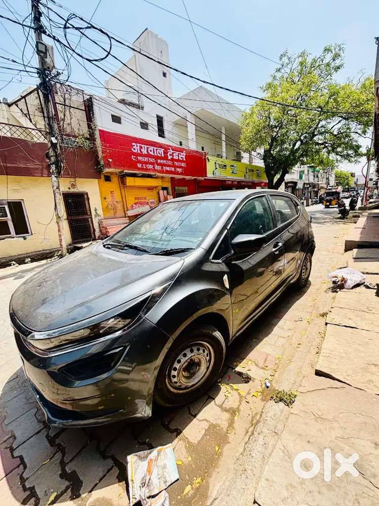 New Car Leni Hai