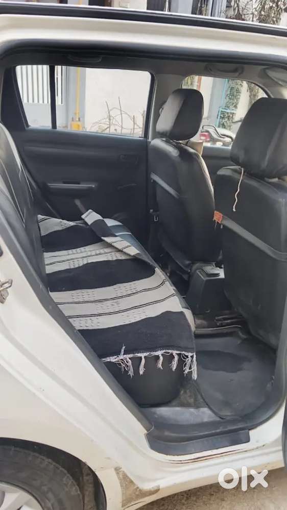 Maruti Suzuki Swift 2007 Cng & Hybrids 224500 Km Driven