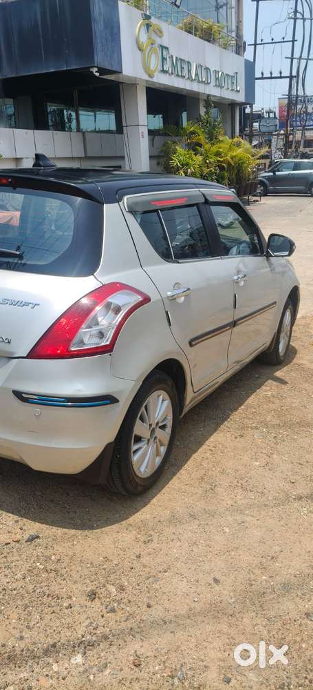 Maruti Suzuki Swift 2018 Zxi Plus, 2017, Petrol