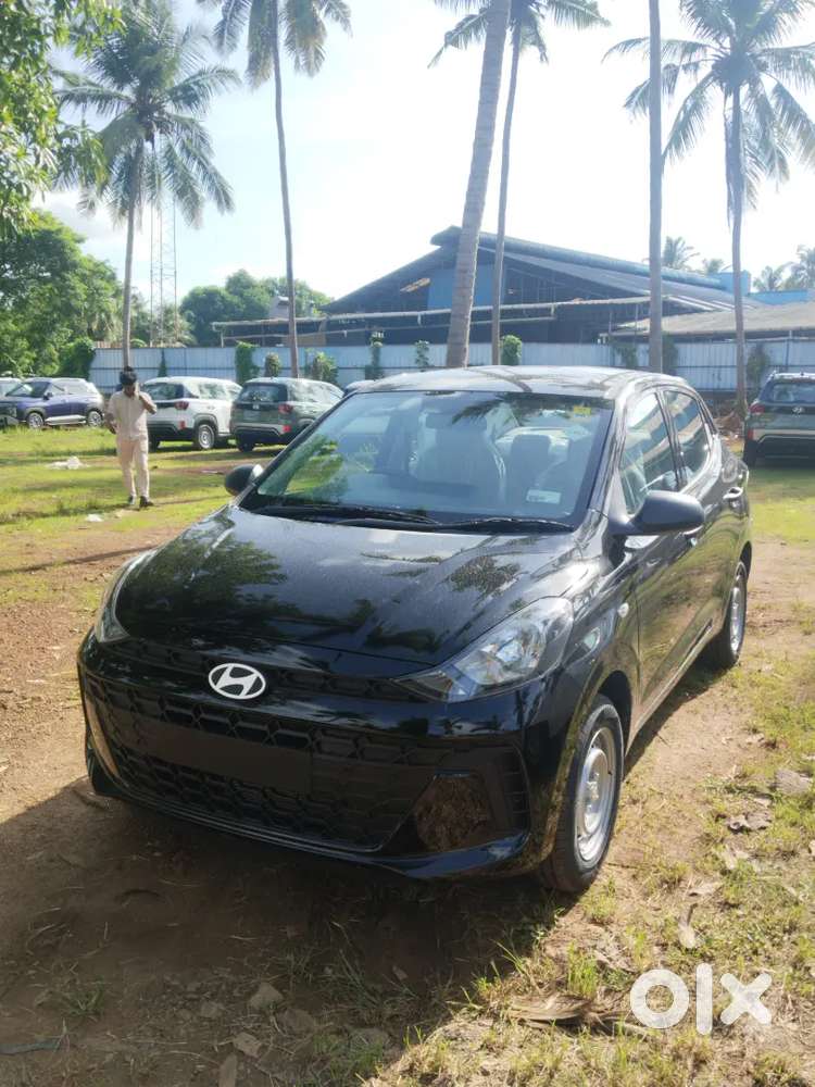 Hyundai Aura 2026 Petrol Well Maintained