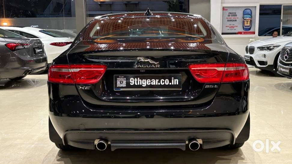 Jaguar Xe Portfolio, 2017, Petrol