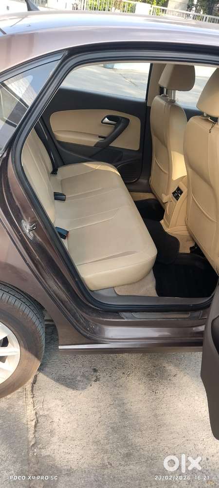 Volkswagen Vento 1.2 Tsi Highline At, 2016, Petrol