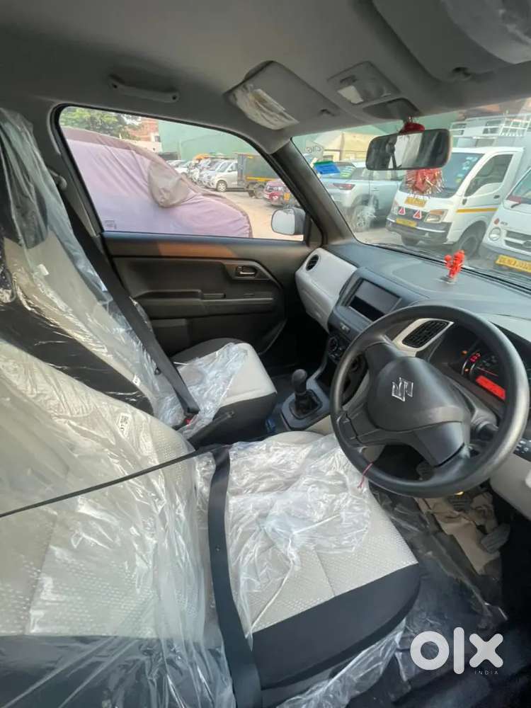 Kharab Civil Per Bhi Taxi Ya Privet Car Finance Karaye
