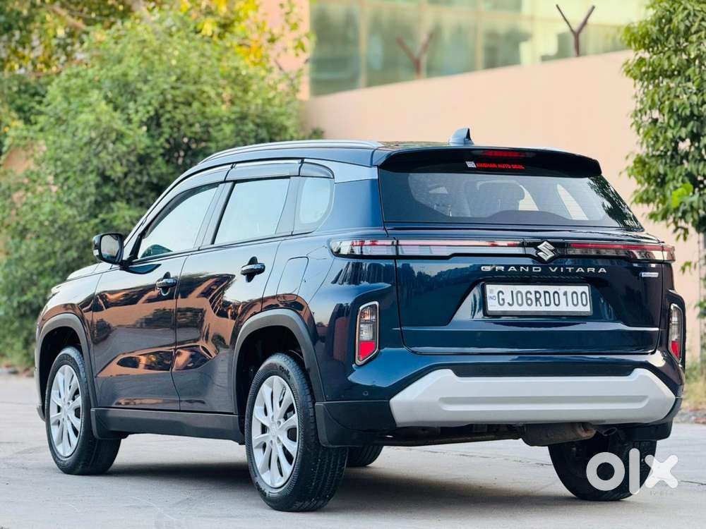 Maruti Suzuki Grand Vitara 1.5 Delta Smart Hybrid At, 2025, Petrol