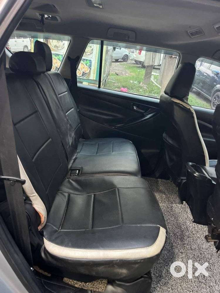 Toyota Innova Crysta 2.4 G Mt 8s, 2018, Diesel