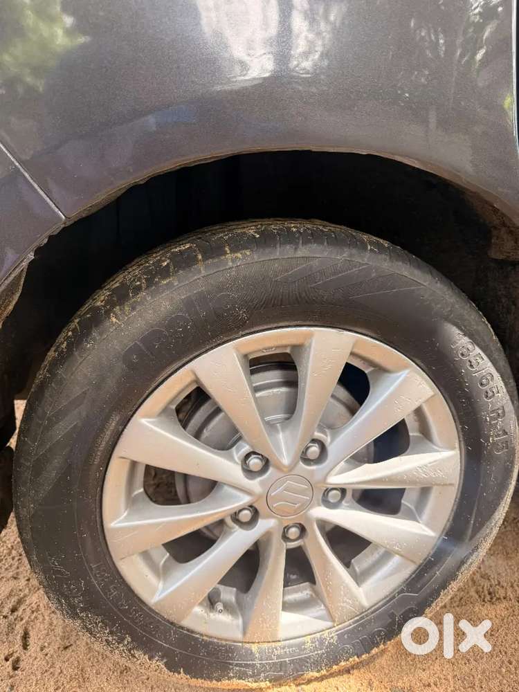 Maruti Suzuki Ertiga Zdi 2015