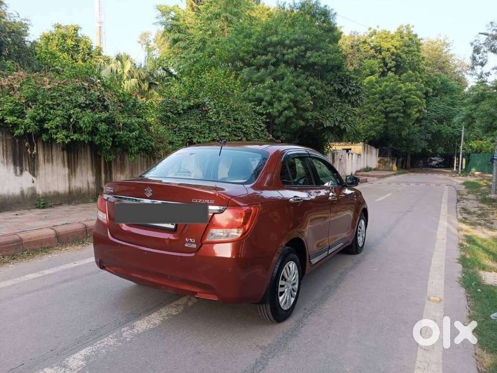 Maruti Suzuki Dzire 2017-2020 1.2 Vxi Amt, 2017, Petrol
