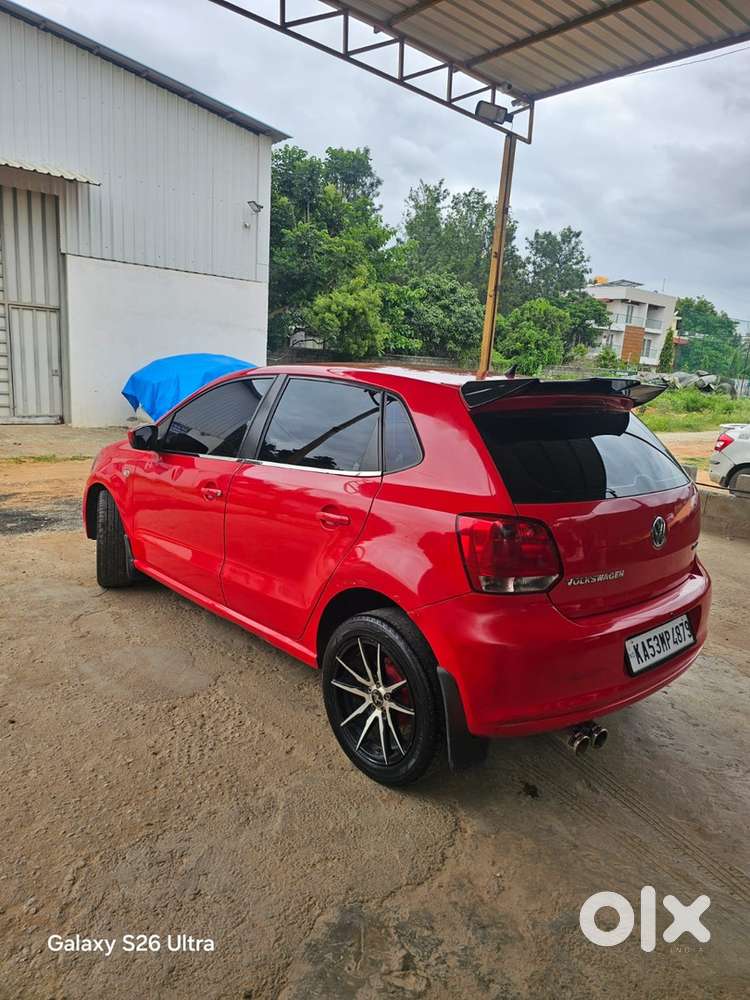 Volkswagen Polo Petrol Manual 2012