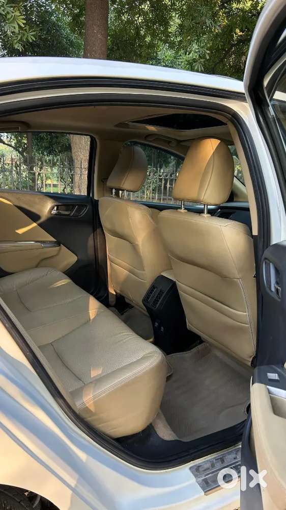 Honda City 1.5 Vx Petrol 2016