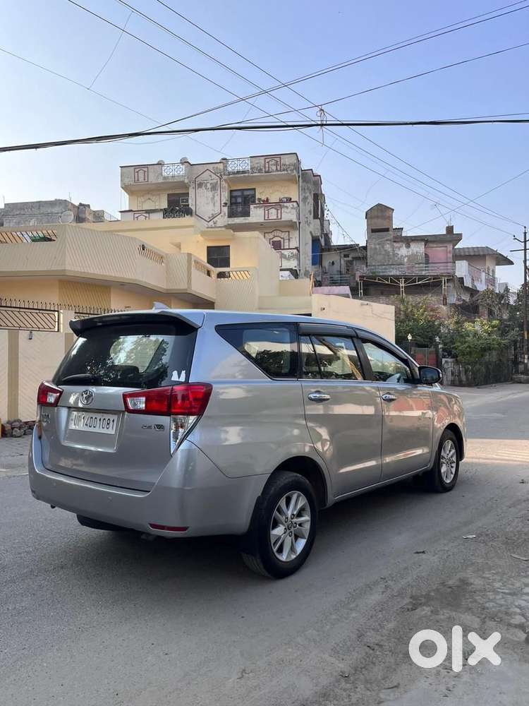 Toyota Innova Crysta 2.7 Vx Mt, 2017, Diesel