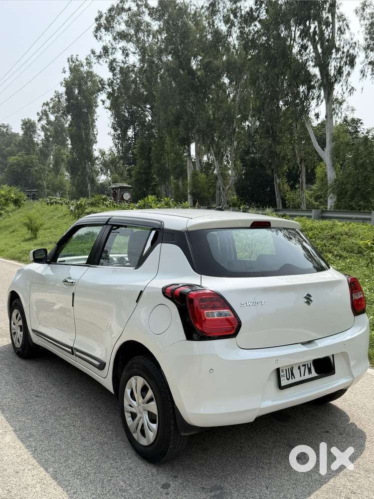 Maruti Suzuki Swift Vxi Optional, 2024, Petrol