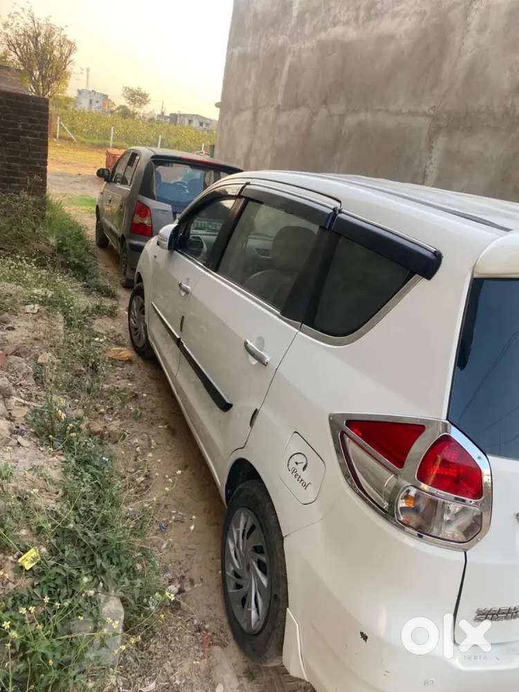 Maruti Suzuki Ertiga 2016 सीएनजी और अन्य Good Condition