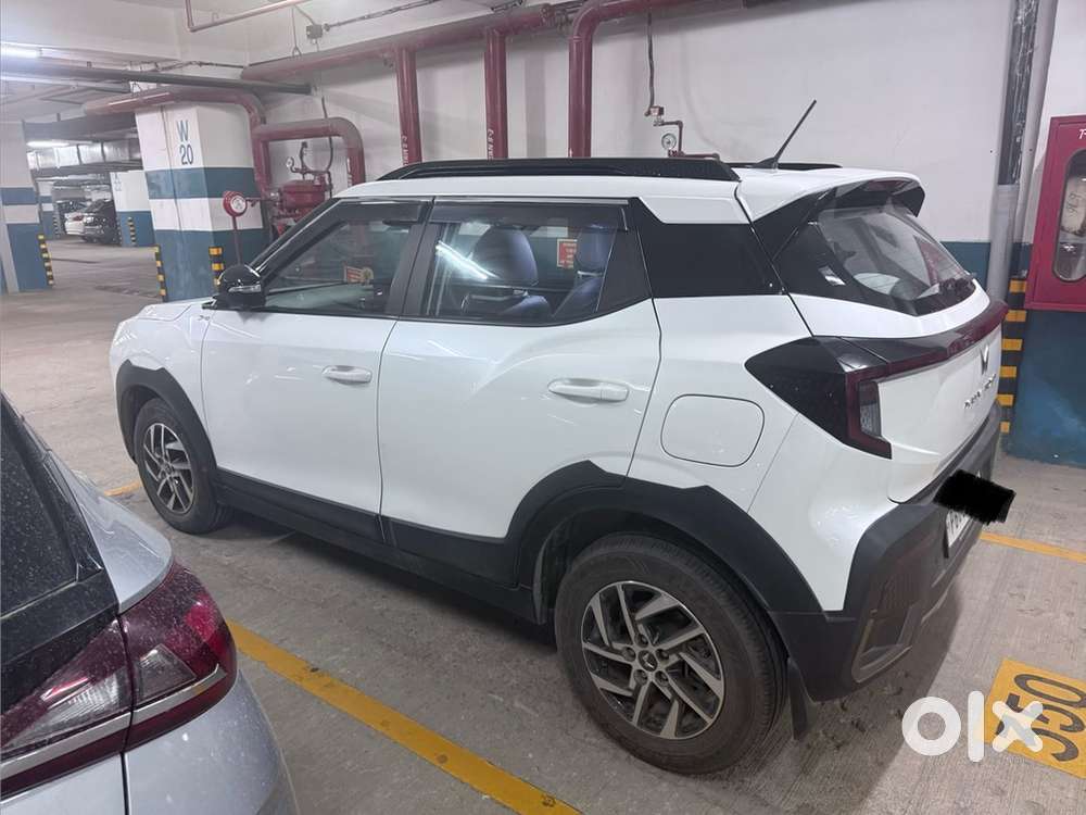 Mahindra Xuv 3xo Petrol 2024