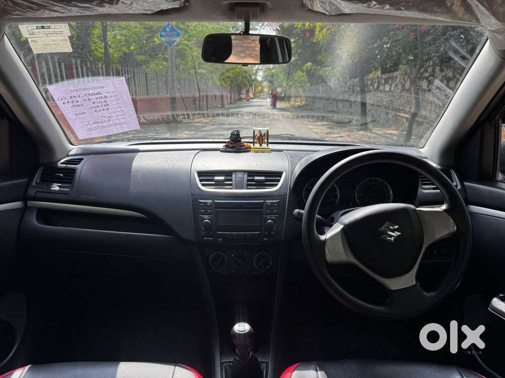 Maruti Suzuki Swift Vxi Optional, 2017, Petrol
