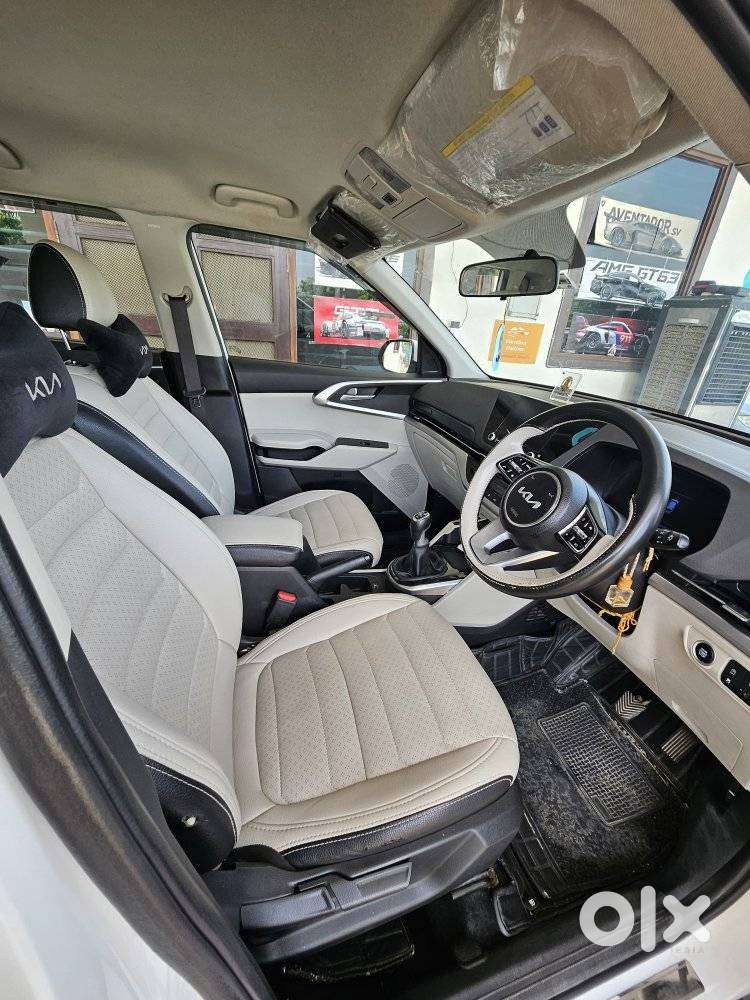 Kia Carens Prestige 1.5 Turbo Petrol Imt 7 Str, 2024, Petrol