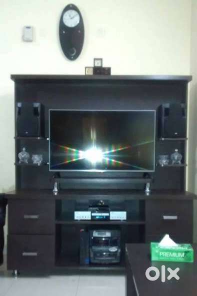 Grand Smart Panasonic46 UltraHD LED TV with dual HDMI n USB 2160pixels