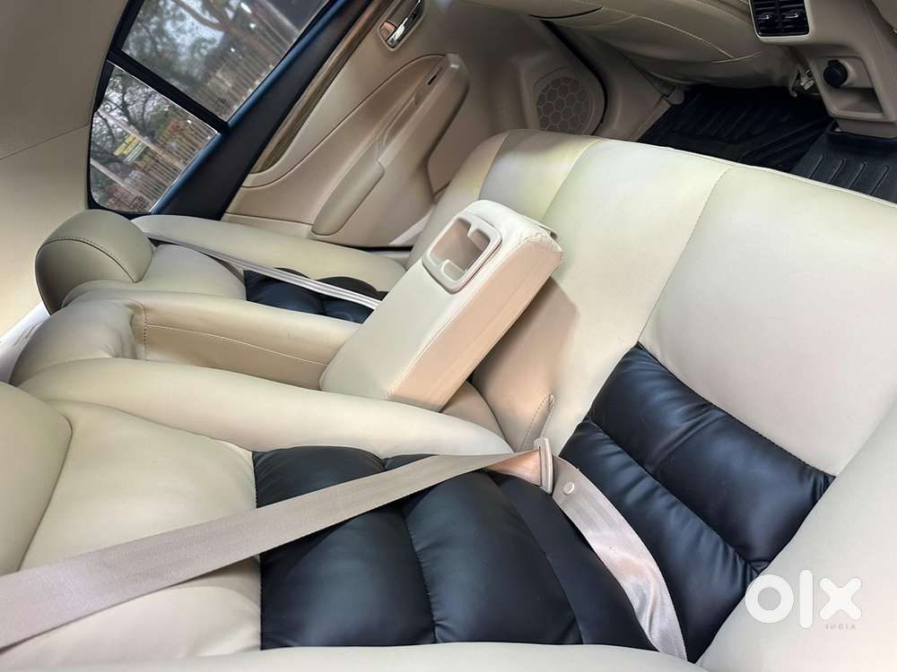 Maruti Suzuki Ciaz 2024 Petrol Manual 29500 Km Driven