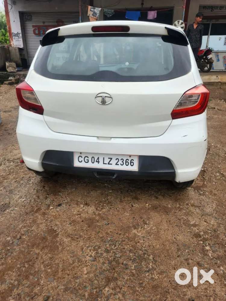 2017 Tata Tiago Revotron Xza
