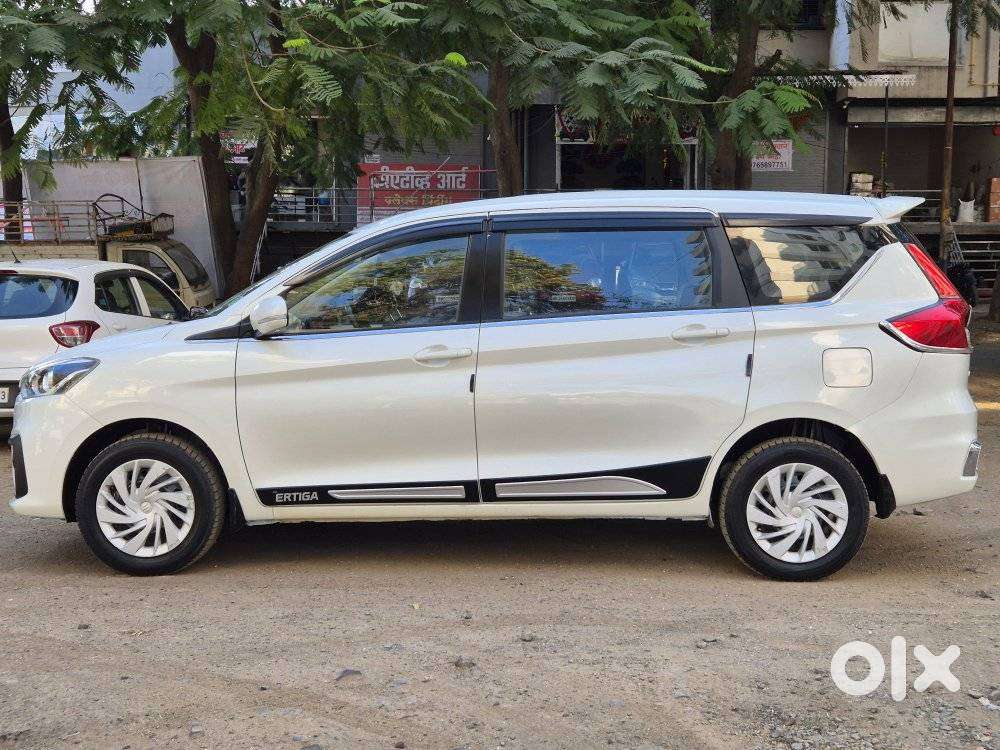 Maruti Suzuki Ertiga 2022-2023  Lxi, 2022, Petrol