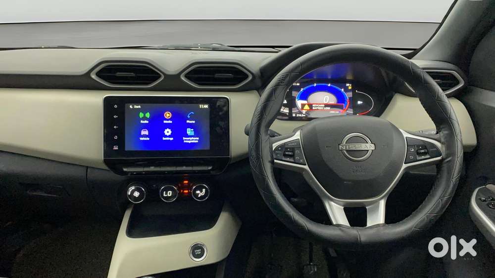 Nissan Magnite 1.0 Xv, 2022, Petrol