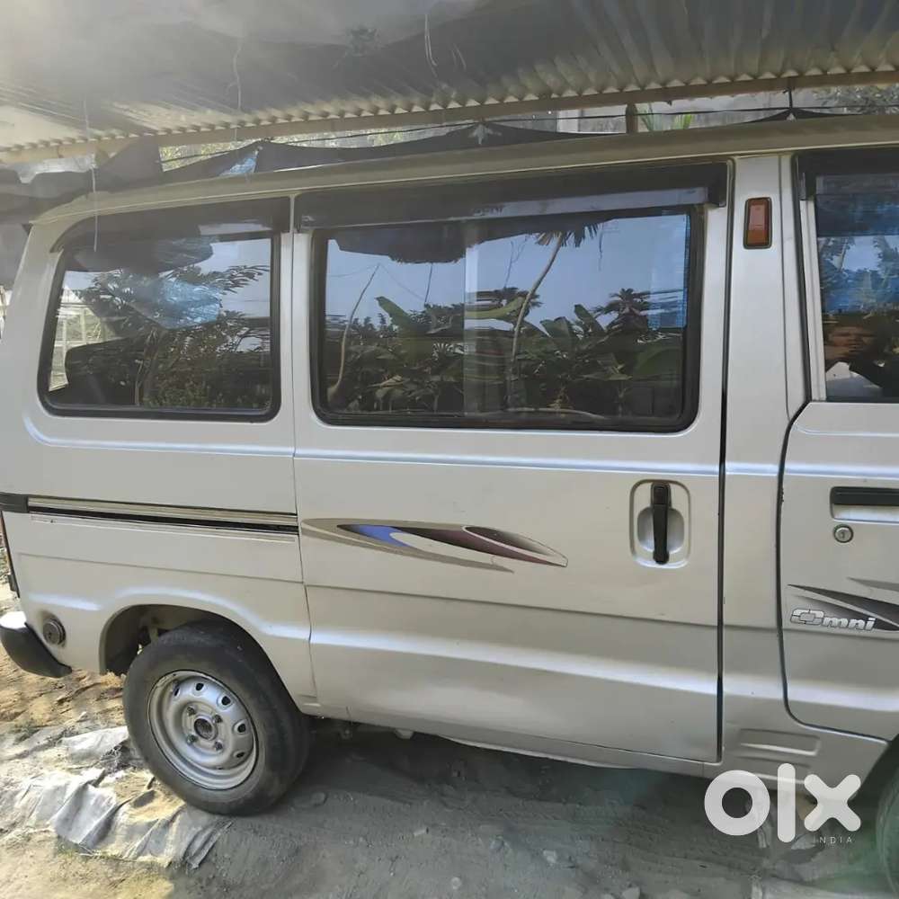 Maruti Suzuki Omni 0.8 2012