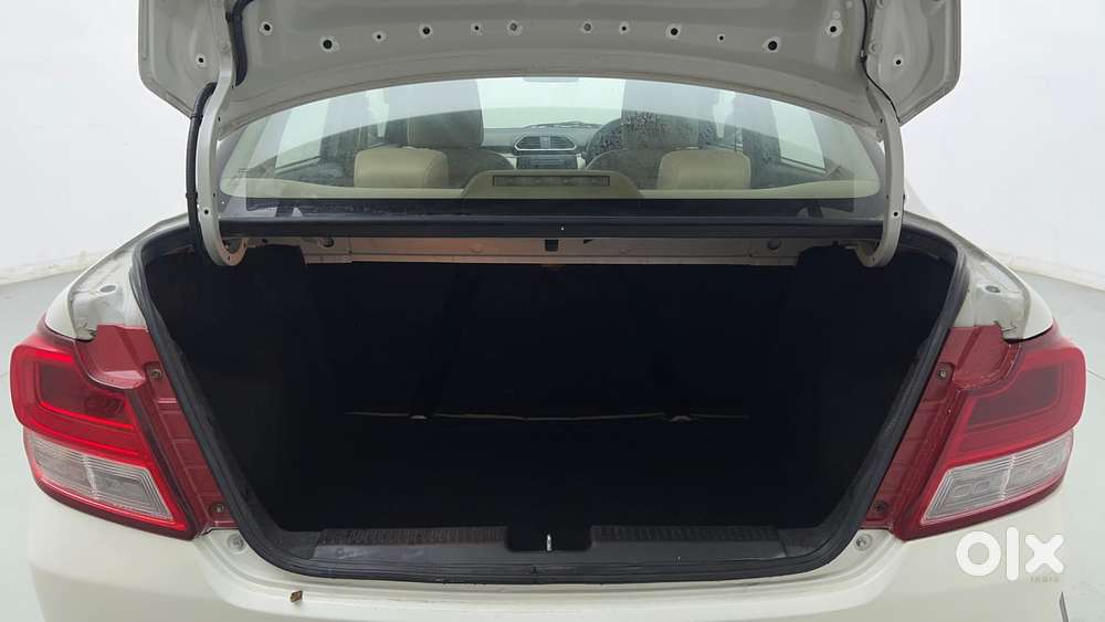 Maruti Suzuki Dzire 1.2 Vxi, 2019, Petrol