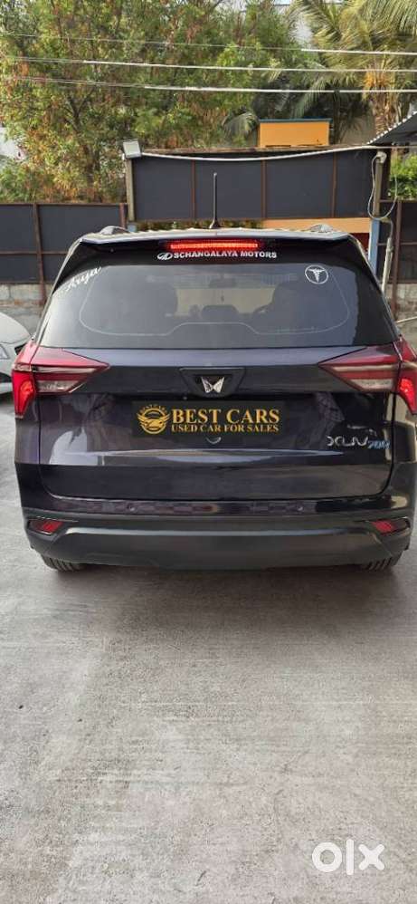 Mahindra Xuv700 2.0 Mx Petrol Mt 5 Str, 2022, Petrol