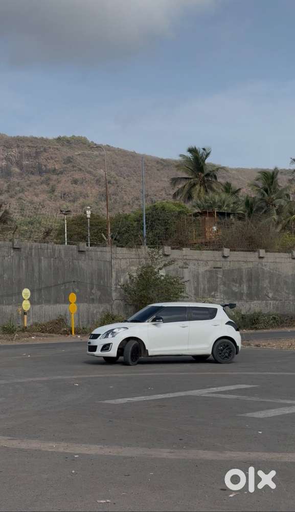 Maruti Suzuki Swift 2012