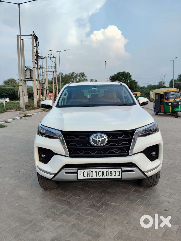 Toyota Fortuner 3.0 4x2 Automatic, 2022, Diesel