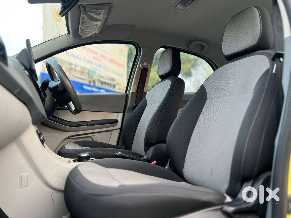 Tata Tiago Ev Xz Plus Tech Lux Lr, 2025, Electric