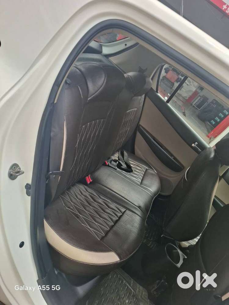 Hyundai I20 Magna 1.2 Mt, 2011, Petrol