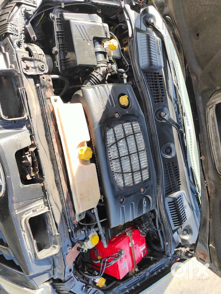 Mahindra Quanto C8, 2012, Diesel