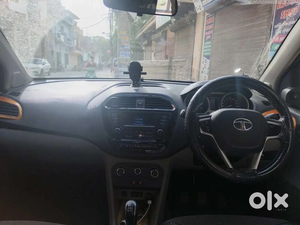 Tata Tiago 2017