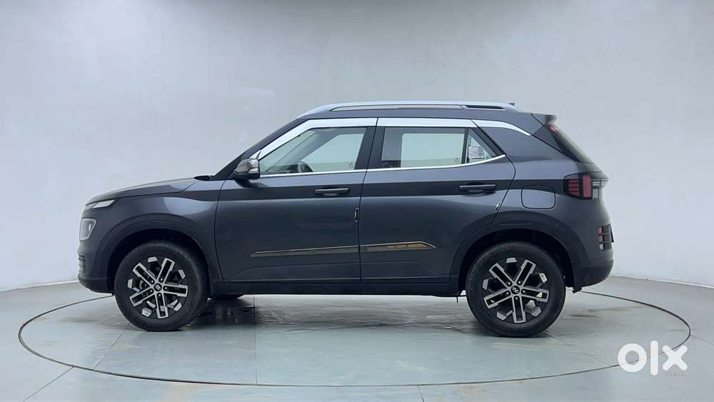 Hyundai Venue 1.2 S (o), 2025, Petrol