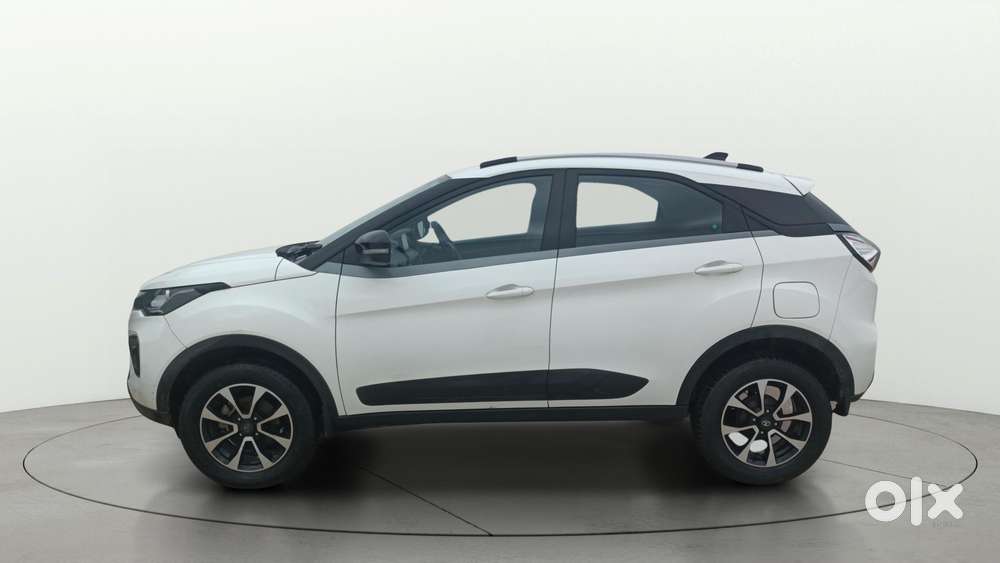 Tata Nexon 1.2 Revotron Xza Plus Premium, 2021, Petrol