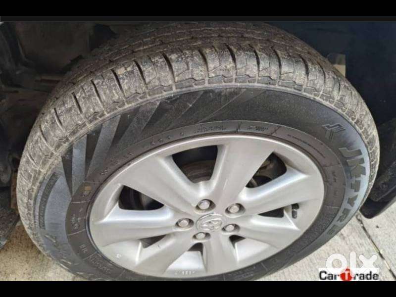 Toyota Corolla Altis 2013-2017 G At, 2015, Petrol
