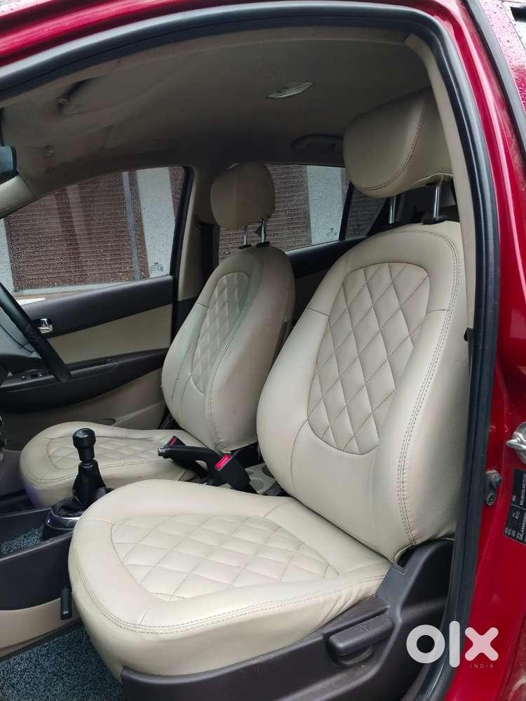Hyundai I20 Petrol Cvt Magna Executive, 2010, Petrol
