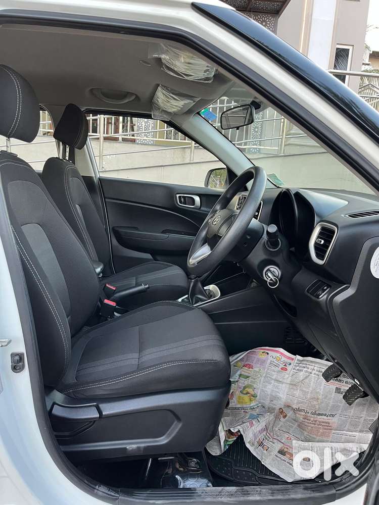Hyundai Venue S 1.2 Petrol, 2020, Petrol