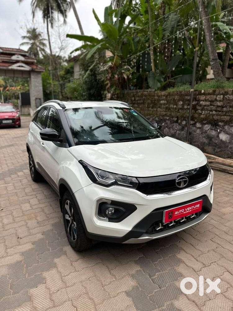 Tata Nexon 1.2 Revotron Xz Plus, 2020, Petrol