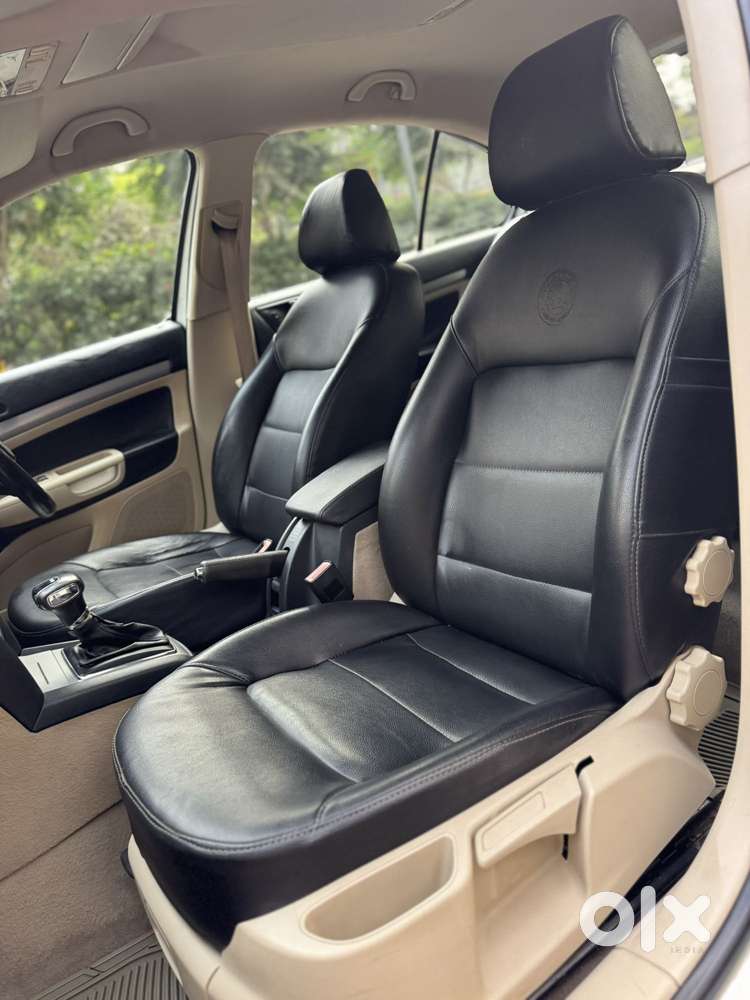 Skoda Laura Ambition 2.0 Tdi Cr At, 2010, Diesel