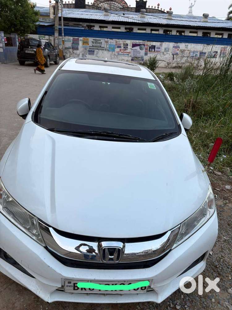 Honda City Vx 2015 Petrol,sunroof,interior Modified