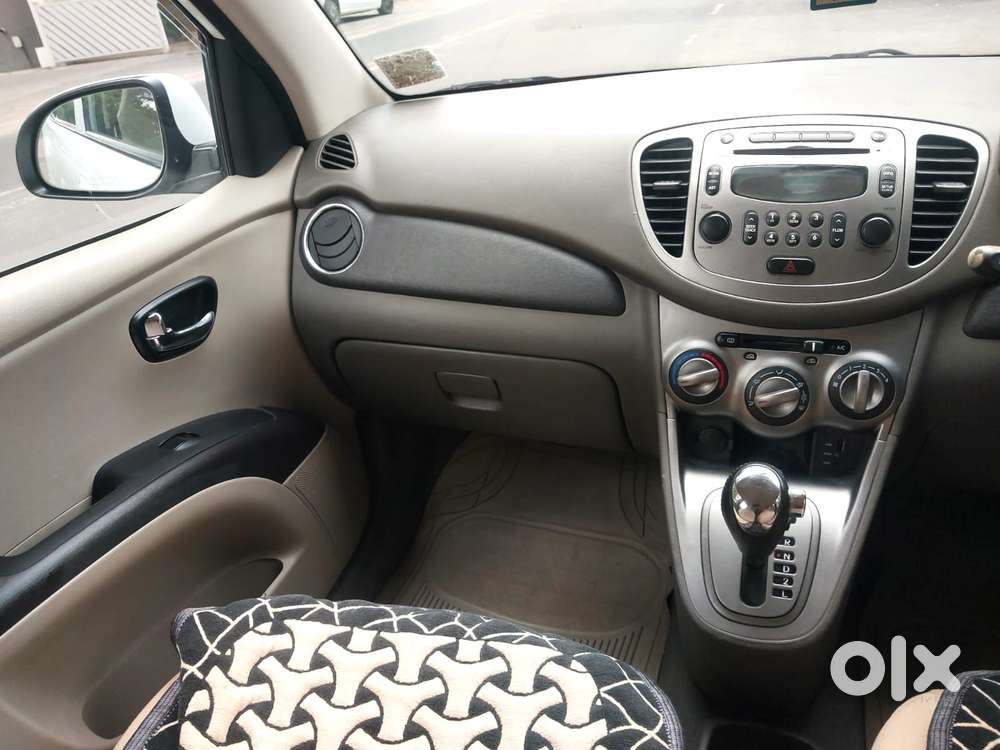 Hyundai I10 Sportz At, 2013, Petrol