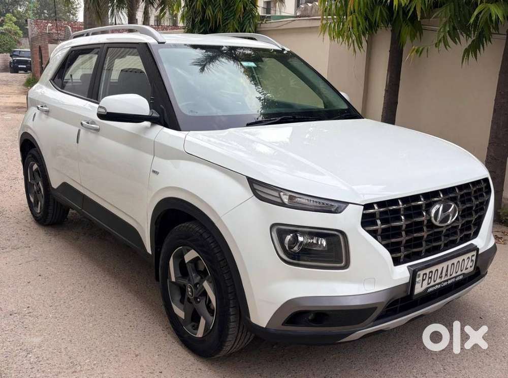 Hyundai Venue, 2020, Petrol