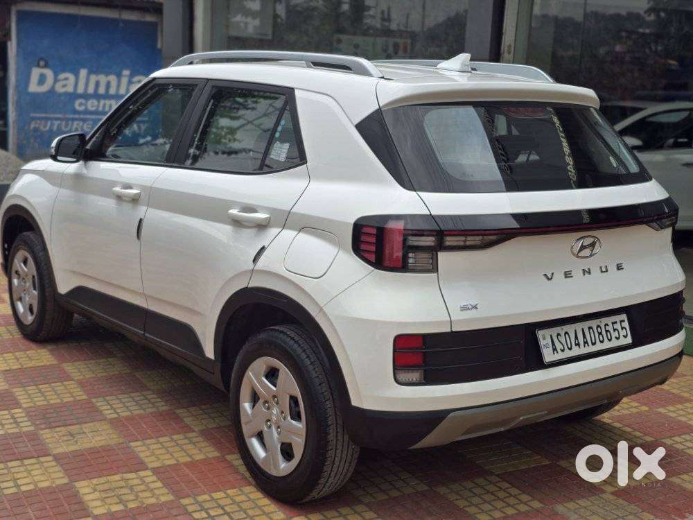 Hyundai Venue Sx, 2022, Petrol