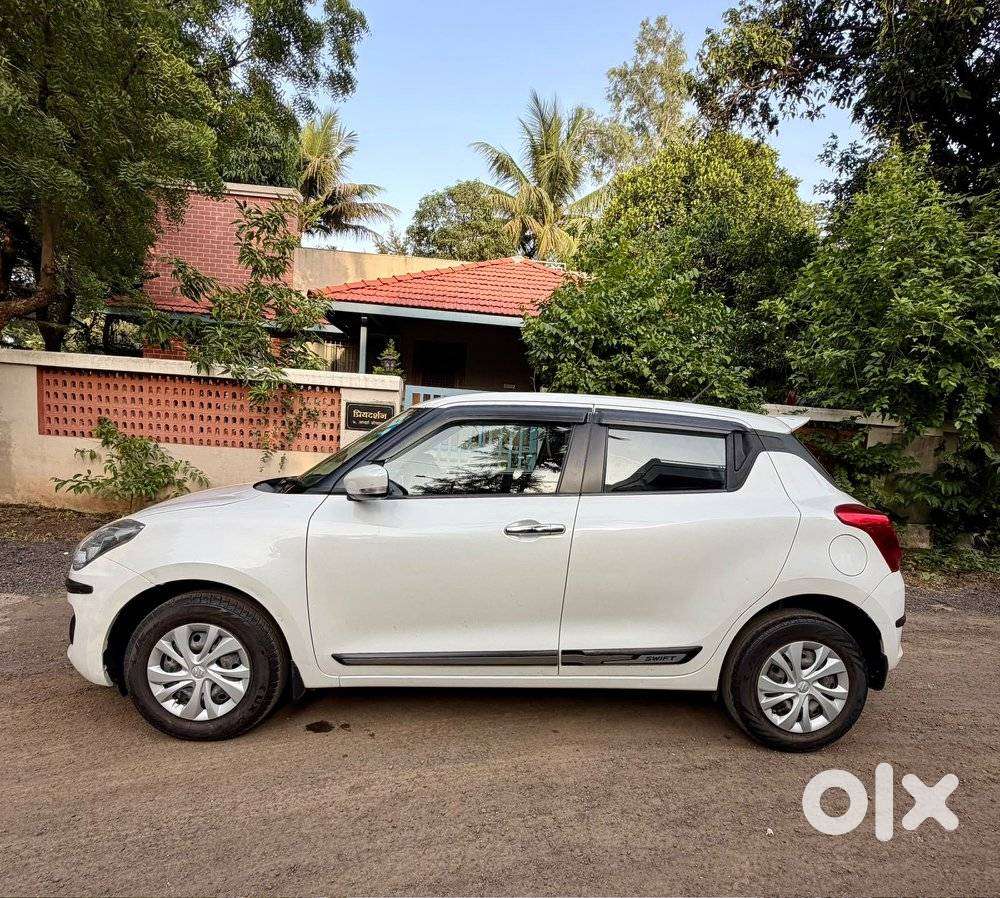 Maruti Suzuki Swift Vxi Cng, 2023, Cng & Hybrids