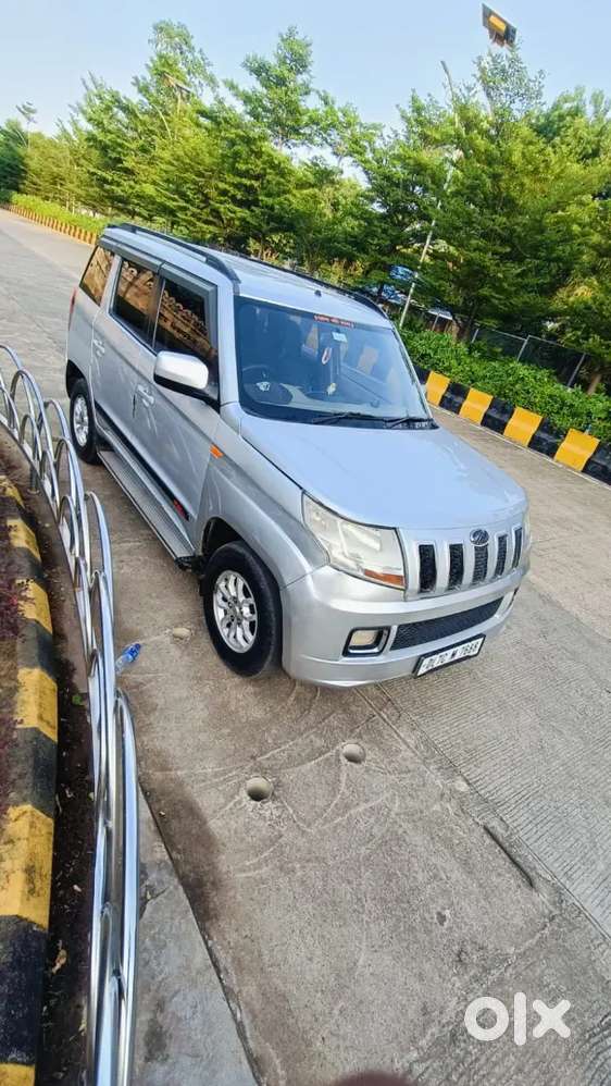 Mahindra Tuv 300 2017