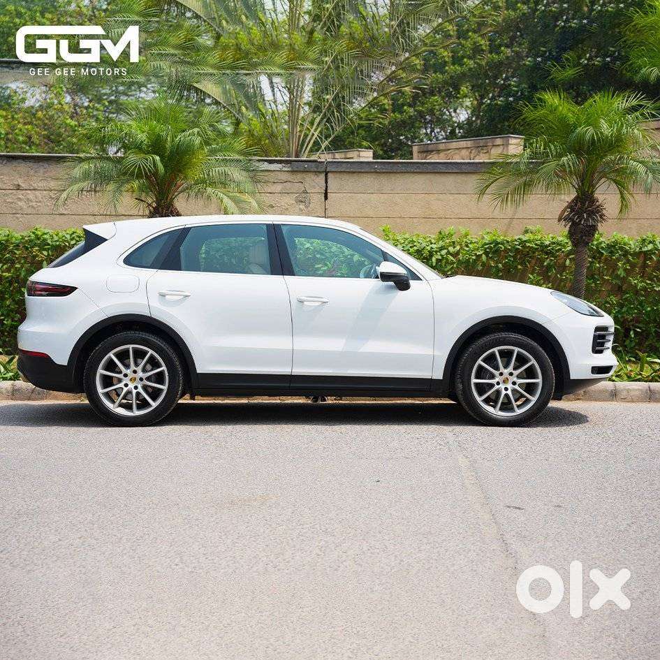 Porsche Cayenne Base, 2022, Petrol