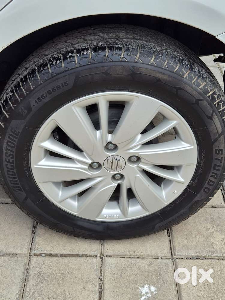 Maruti Suzuki Swift Zdi Plus, 2015, Diesel