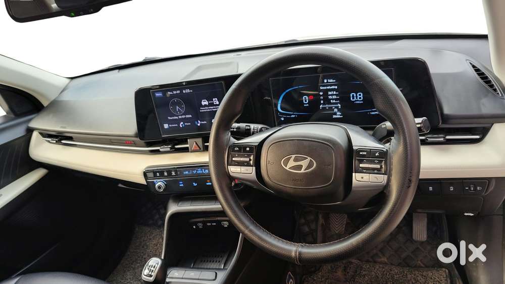 Hyundai Verna 1.5 Sx Petrol Mt, 2023, Petrol
